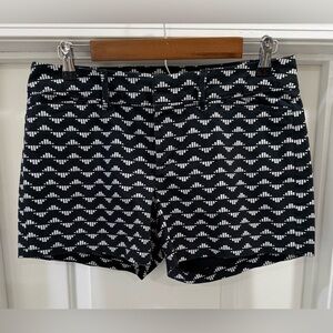 Old Navy PIXIE Shorts Size 6